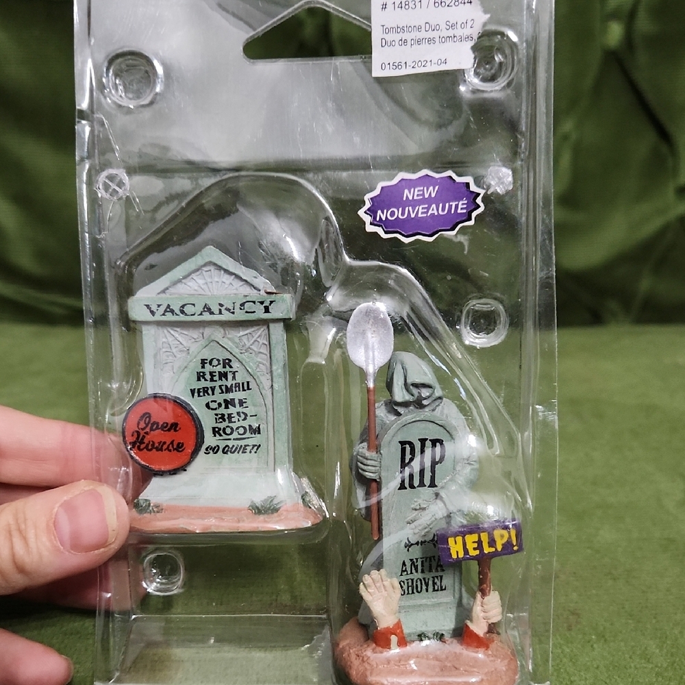 Spookytown Gravestoned
